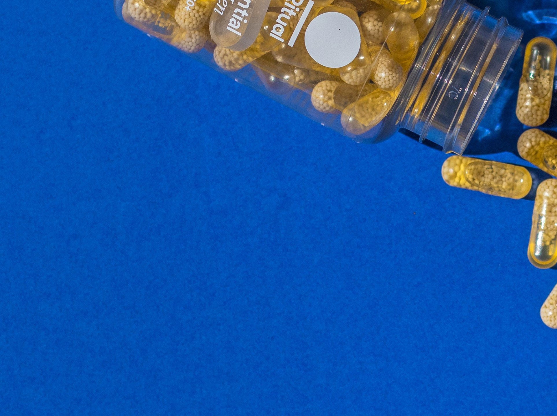 Best Multivitamin for Men Over 50: What to Look For